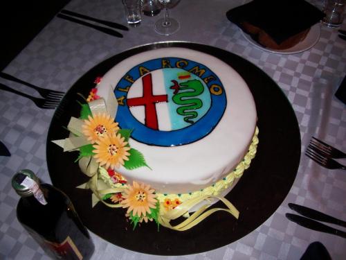 e752c5 5e4777bd00b54200a3a7e537f6c64040mv2 d 1600 1200 s 2