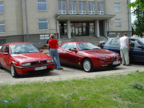 e752c5 0319f58df58b40e58be24879bb7b7652mv2