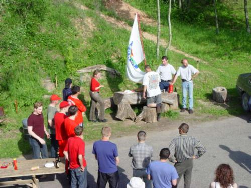 e752c5 853e49e242a045a5ac6a6a9db703f41amv2