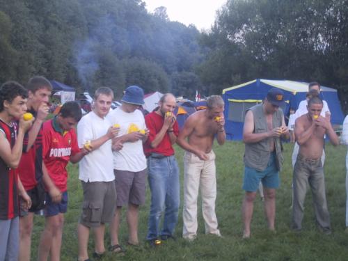 e752c5 0221fde02fd1455594f414dd8147032cmv2