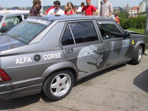 e752c5 3559f586ab924ec990779f7ae9cf5517mv2