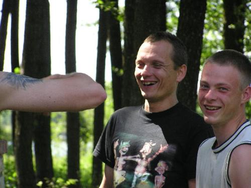 e752c5 994278b9088f4798b69c859f4107b882mv2