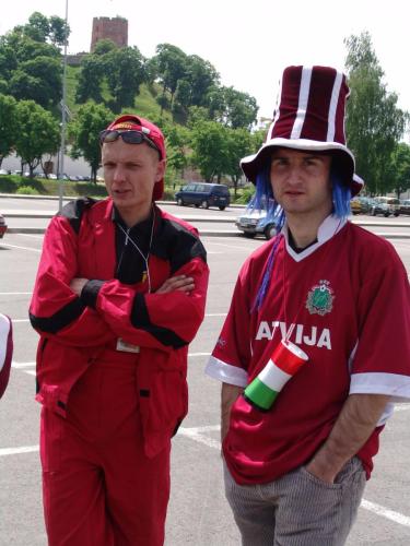 e752c5 317b751006374e44aa8a03592372d4aamv2 d 1944 2592 s 2