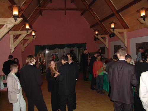 e752c5 e1c382f12af64521b4a93f8643541ff2mv2 d 2592 1944 s 2