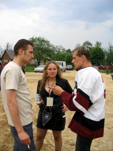 e752c5 f973c6e0449c43bfa9f84fdfe01e52a7mv2