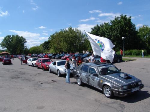 e752c5 0887b93d4a1642978c83f1368061c8a0mv2