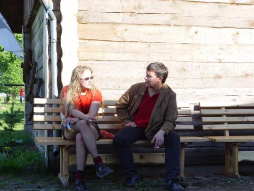 e752c5 5d5d376b1f1246c084168b7b9e921510mv2