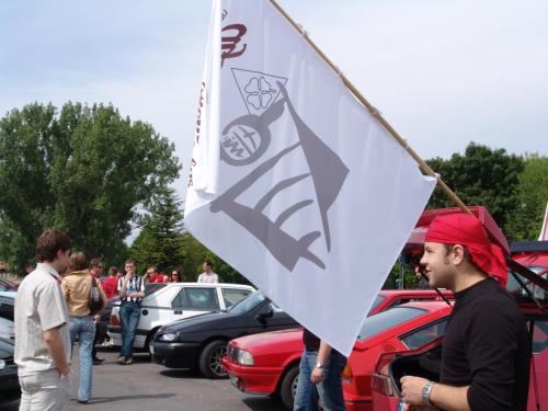 e752c5 ee5d5a7c58774b729deafcf5a873212bmv2