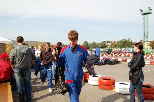 e752c5 3801c5bb606c40eeb422a9e45dd39042mv2 d 2256 1496 s 2