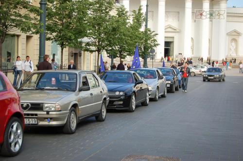 e752c5 dca2559fa34444fca93430a97aa07f55mv2 d 2256 1496 s 2