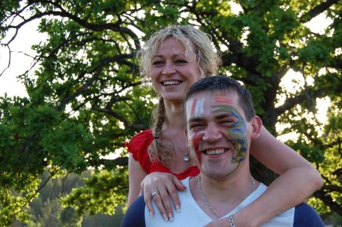 e752c5 23cbb626b991489096a8f64bda2fa405mv2 d 2256 1496 s 2