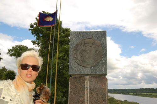 e752c5 0d7640be80274e74bc84ecc676527e33mv2 d 2256 1496 s 2