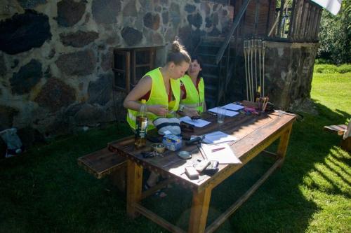 e752c5 8ec9ce173f2040b3b8833dd0e56f732amv2 d 3504 2336 s 2