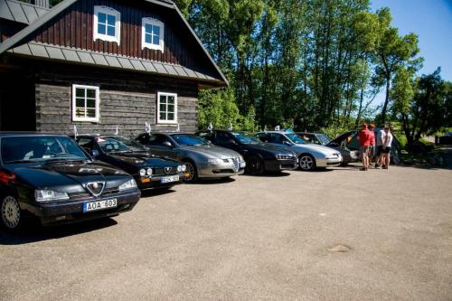 e752c5 c981f4f3331f456a8baa6ede241e43b4mv2 d 3504 2336 s 2