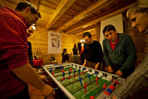 468715837 10165892670681959 3385265019153290721 n