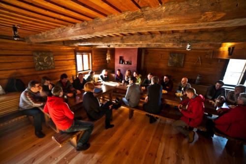 472337160 10166130773426959 4555356818386616059 n