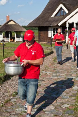 e752c5 7a5ec9d9f04c4c24848a76cf01efd26cmv2 d 3744 5616 s 4 2