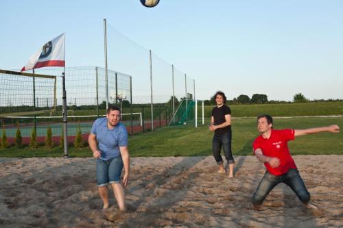 e752c5 fa2f28fcb91b4553ac95ff681c7d66e9mv2 d 5616 3744 s 4 2