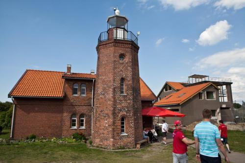 e752c5 fc6e3e5b5dbd4f2081891afaae2309c6mv2 d 5616 3744 s 4 2