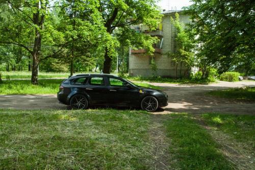 e752c5 754c132bf8bf4eb0b015e0a01fd1a1c2mv2 d 5616 3744 s 4 2