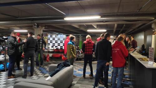 e752c5 a869a63c1e8f44349f7e87996e26ed1emv2 d 4032 2268 s 2