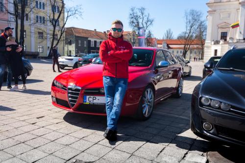 e752c5 9632e9fb19264180a4ea59b8ef89d2ddmv2 d 2048 1365 s 2