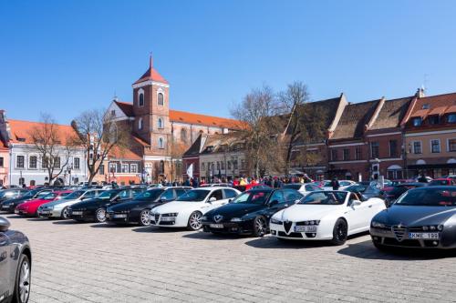 e752c5 c9776cf0e6434be5aa7f3cc12d0b60famv2 d 2048 1365 s 2