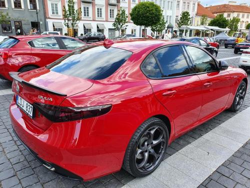 101779192 10216826740329829 6485235367278464500 n