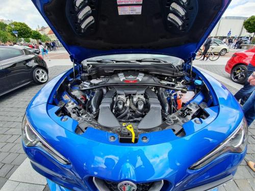 102661808 10216827150740089 1375809257038938493 n